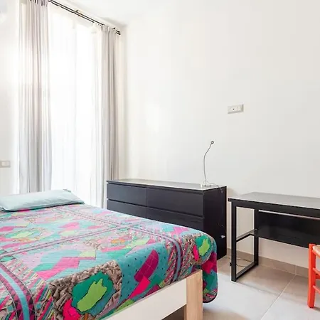 Hotel Happy Shared 4*