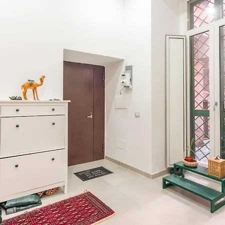 Happy Shared Hotel 4*