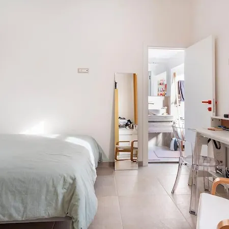 Hotel Happy Shared 4*